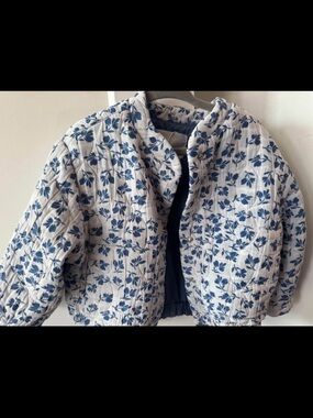 Zara White Quilted Puffer Jacket with Blue Floral Print